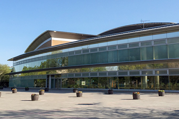 花島コミュニティセンター 千葉市スポーツ施設 千葉市花見川区 花島コミュニティセンター